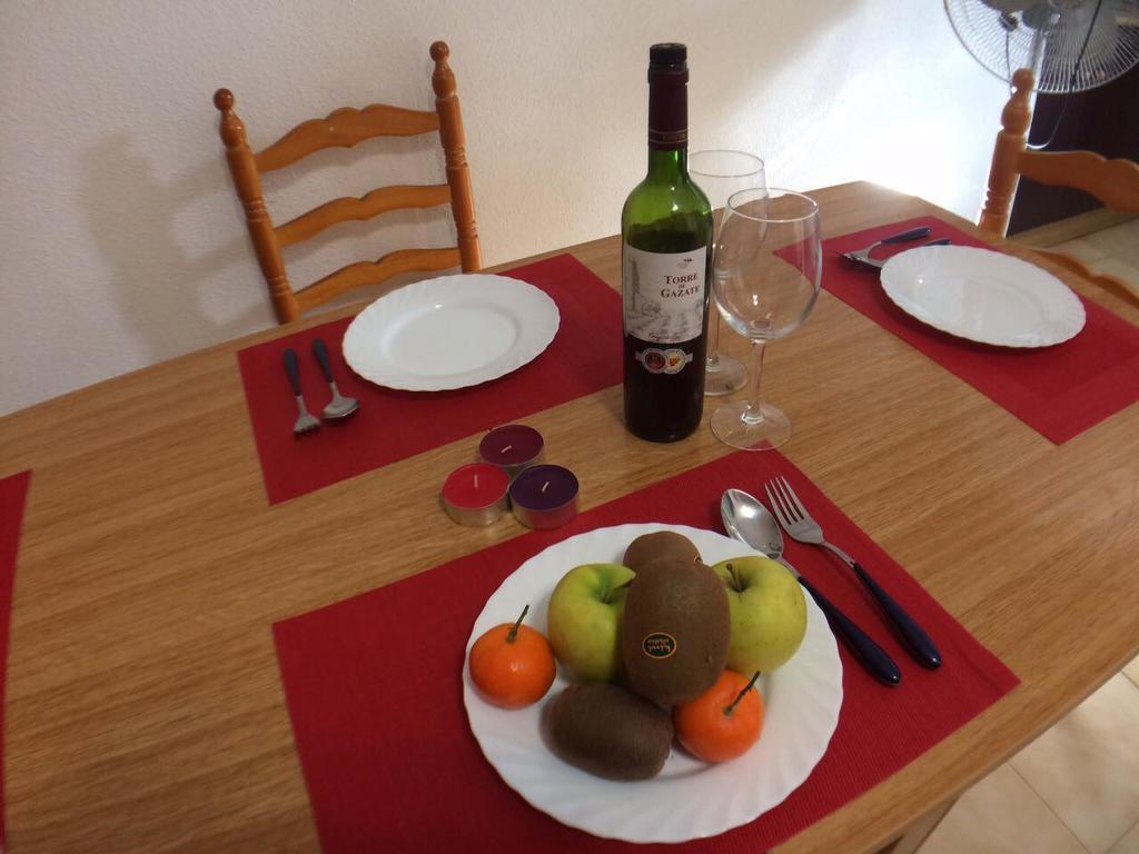 Apartment Asequin Beach Torrevieja Esterno foto